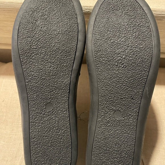 Boots - Picture 3 of 3